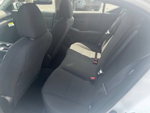 Used 2025 Nissan Sentra S FWD image 10