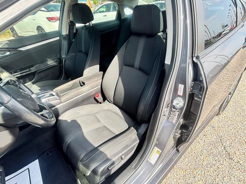 Used 2019 Honda Civic EX image 45