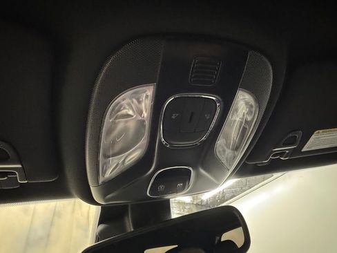 Used 2024 Jeep Compass Limited w/ High Altitude Package image 32