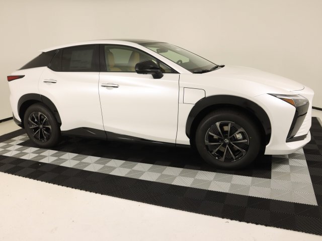 New 2026 Lexus RZ 450e AWD w/ Convenience Package image 5