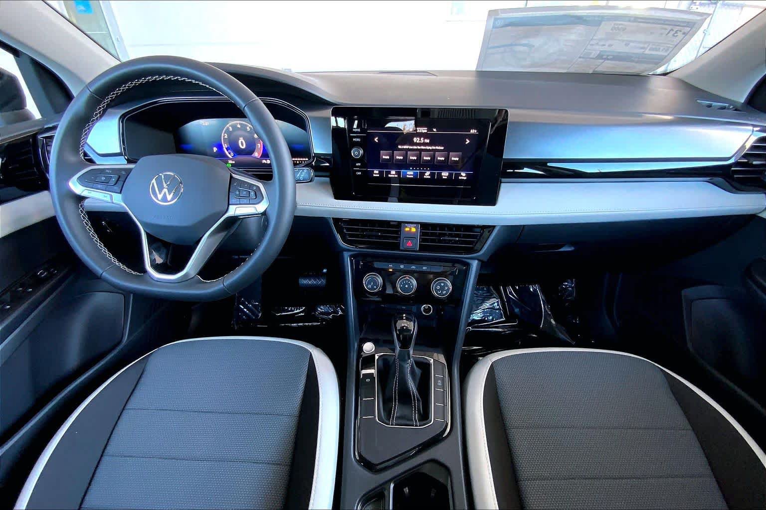 Used 2026 Volkswagen Taos S FWD image 5