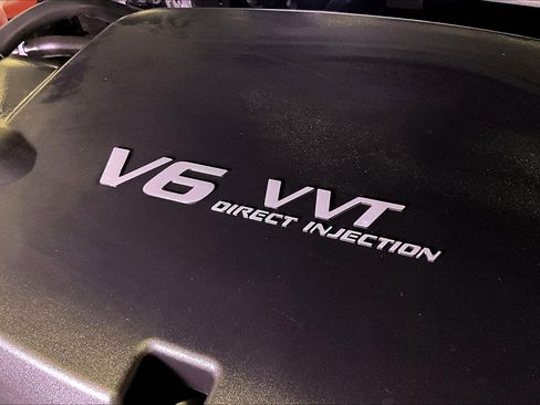 Used 2022 Chevrolet Colorado Z71 AWD/4WD image 33