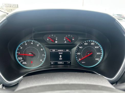 Used 2018 Chevrolet Equinox LT AWD/4WD image 13