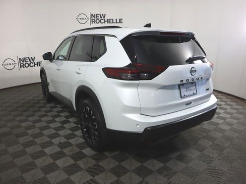 New 2026 Nissan Rogue Dark Armor image 6