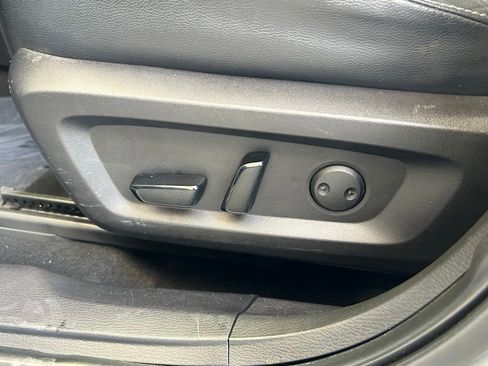 Used 2022 Mitsubishi Outlander SEL FWD image 16
