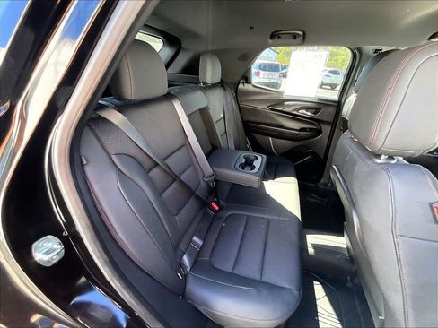 Used 2023 Chevrolet TrailBlazer RS w/ Technology Package AWD/4WD image 16