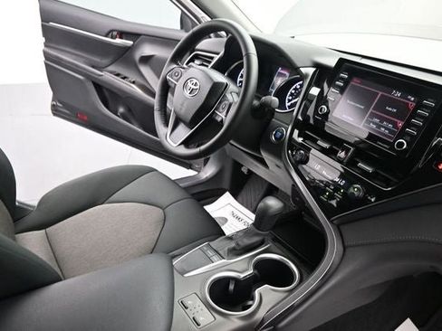 Used 2024 Toyota Camry LE w/ Cold Weather Package FWD image 18