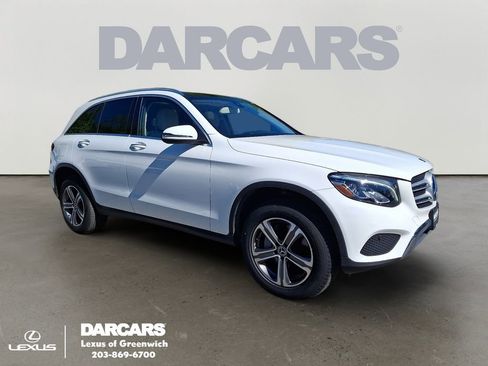 Used 2018 Mercedes-Benz GLC 300 4MATIC image 1