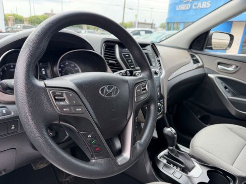Used 2018 Hyundai Santa Fe Sport AWD/4WD image 3