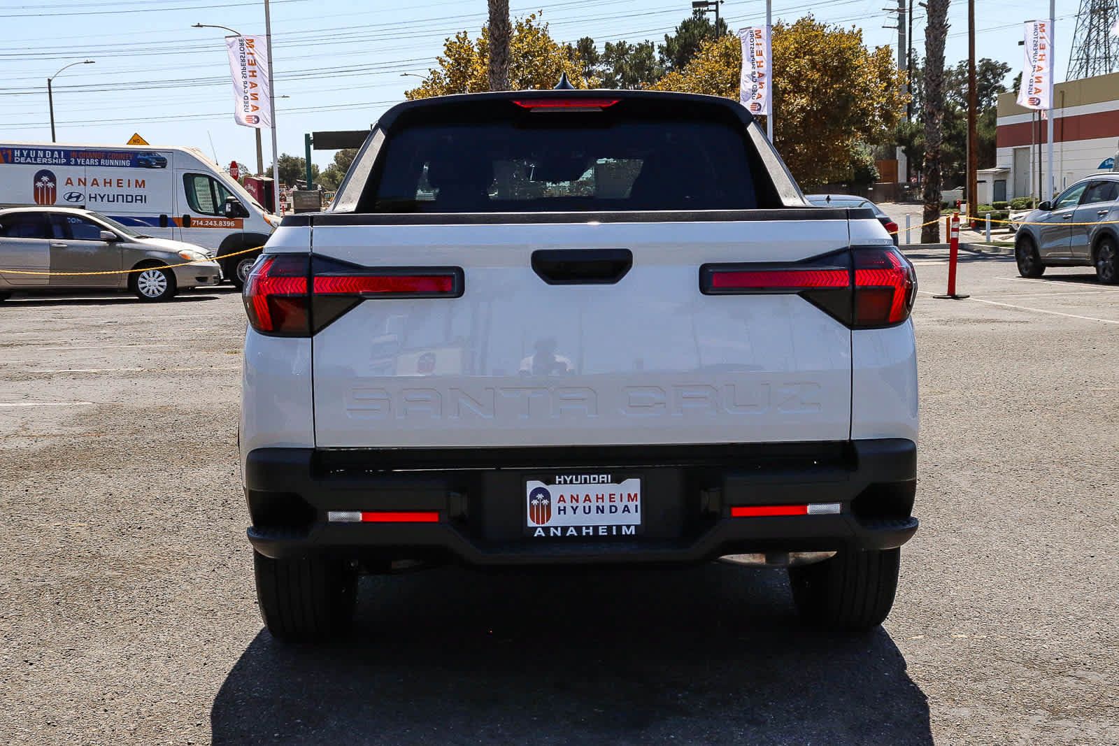 New 2027 Hyundai Santa Cruz SE FWD image 8