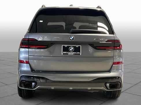 New 2026 BMW X7 xDrive40i image 4
