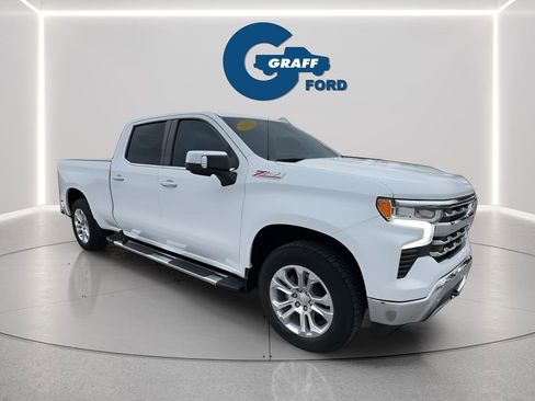 Used 2023 Chevrolet Silverado 1500 LTZ image 7