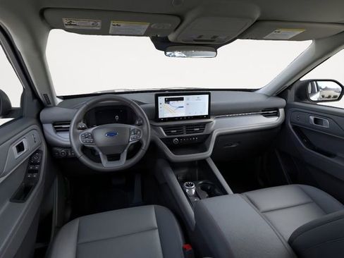 New 2026 Ford Explorer Active w/ Active Comfort Package image 8