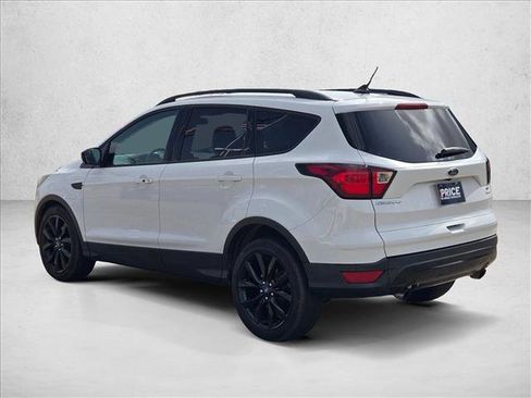 Used 2019 Ford Escape SE FWD image 7