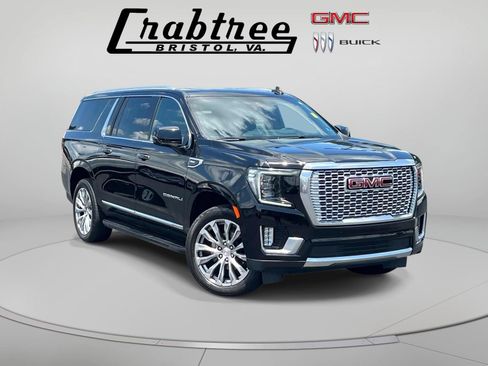 Used 2024 GMC Yukon XL Denali AWD/4WD image 1