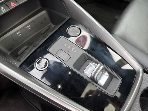 Used 2024 Audi A3 2.0T Premium FWD image 33