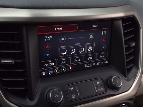 Used 2023 GMC Acadia Denali w/ Denali Ultimate Package image 25