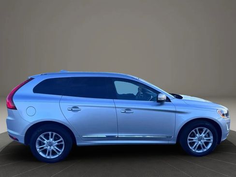 Used 2016 Volvo XC60 T5 Premier w/ Protection Package AWD/4WD image 3