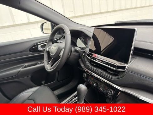 New 2026 Jeep Compass Limited image 36