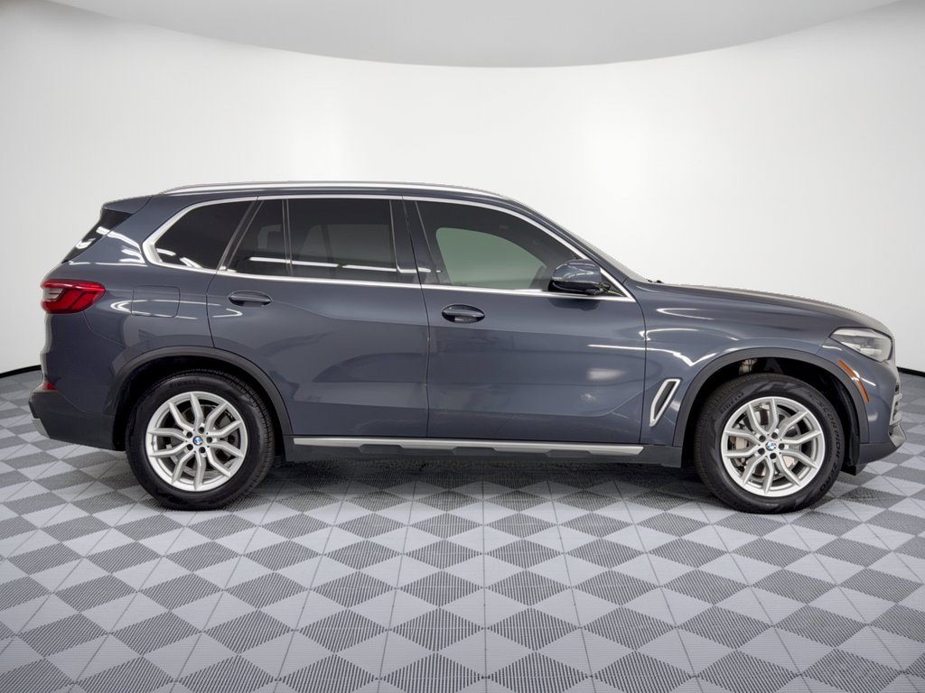 Used 2019 BMW X5 xDrive40i w/ Convenience Package AWD/4WD image 8
