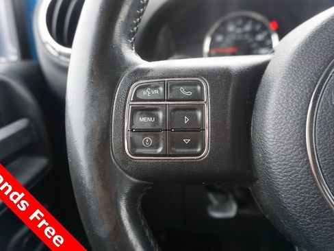 Used 2016 Jeep Wrangler Unlimited Sahara w/ Connectivity Group image 4