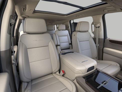 New 2026 GMC Yukon XL Denali w/ Denali Reserve Package AWD/4WD image 16