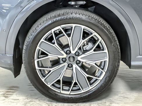 Used 2025 Audi Q5 Premium Plus w/ Premium Plus image 26