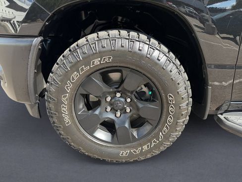 Used 2025 RAM 1500 Warlock AWD/4WD image 14