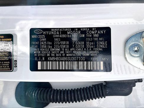 Certified 2025 Hyundai Kona SEL image 33