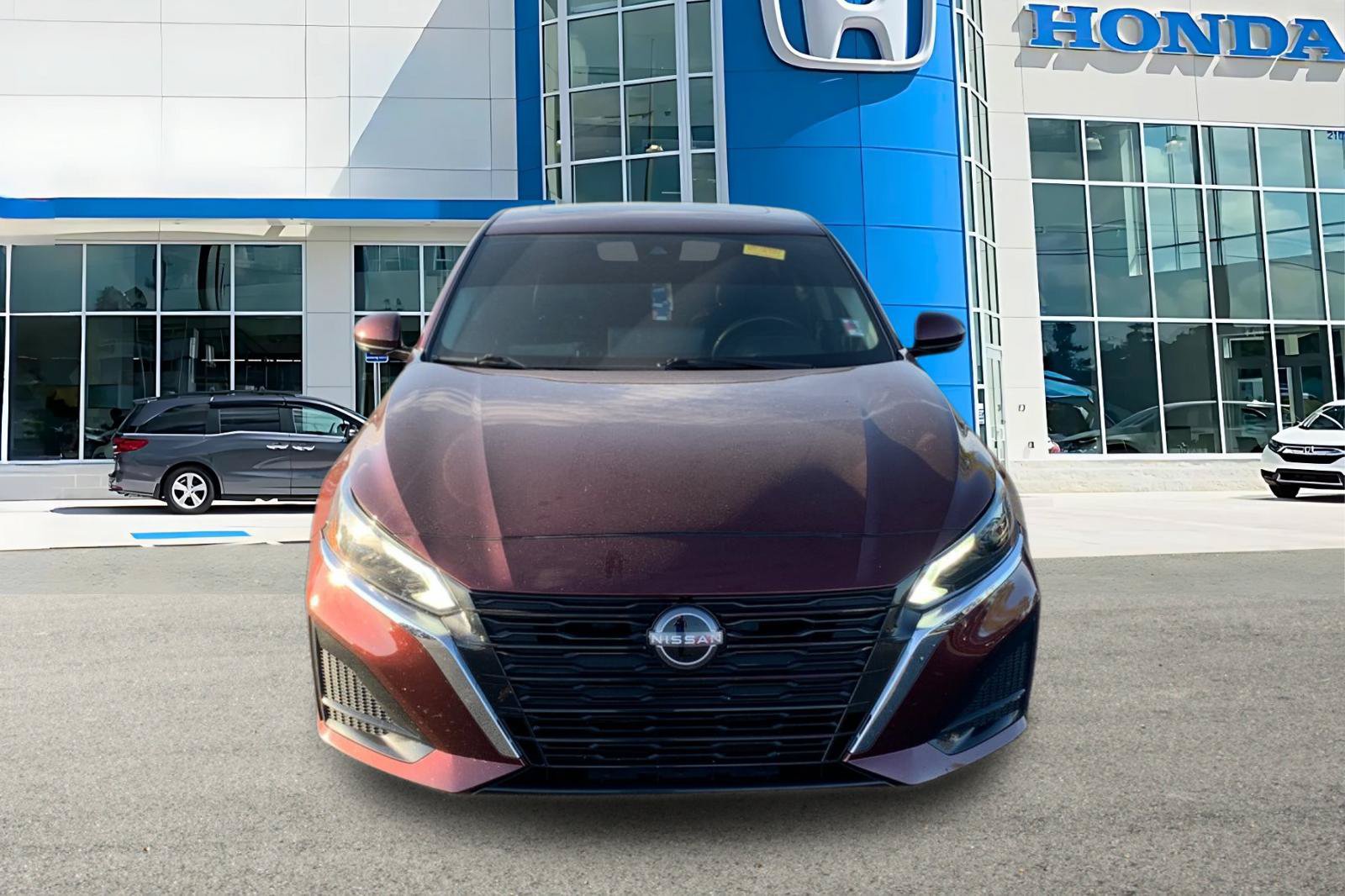 Used 2023 Nissan Altima 2.5 SL AWD/4WD image 8