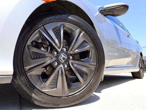 Used 2019 Honda Civic EX image 25