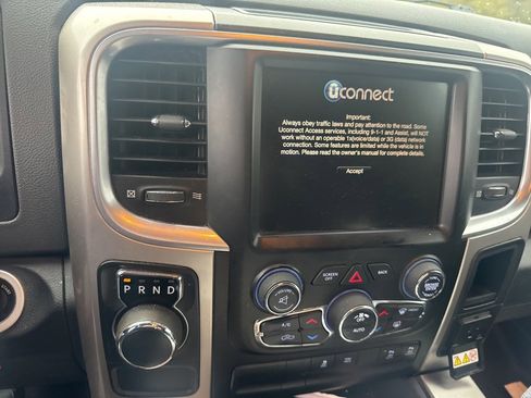 Used 2017 RAM 1500 Big Horn image 22