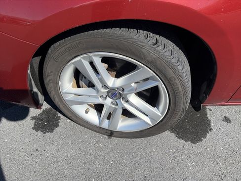 Used 2015 Volvo S60 T5 Platinum image 9