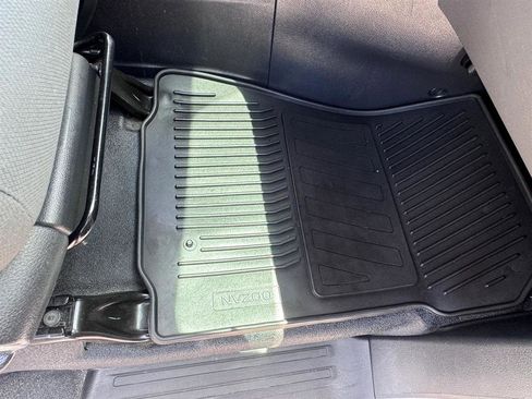 Used 2019 Nissan NV200 SV FWD image 32