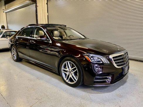 Used 2020 Mercedes-Benz S 560 4MATIC Sedan image 6