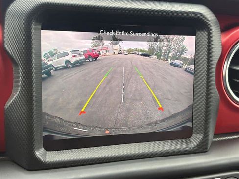 Used 2021 Jeep Wrangler Unlimited Rubicon image 14