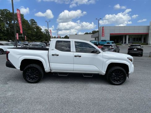 Used 2026 Toyota Tacoma SR w/ SR Upgrade Package RWD image 2