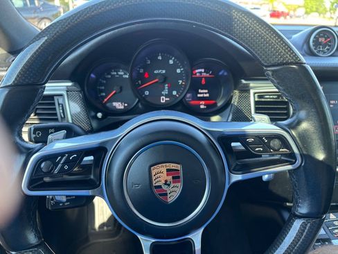 Used 2017 Porsche Macan GTS AWD/4WD image 14