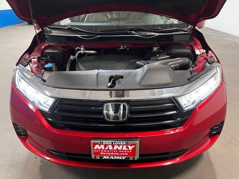 Used 2022 Honda Odyssey Touring image 9
