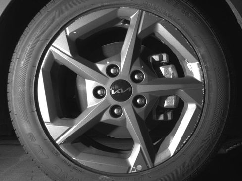 Used 2025 Kia K4 FWD image 13