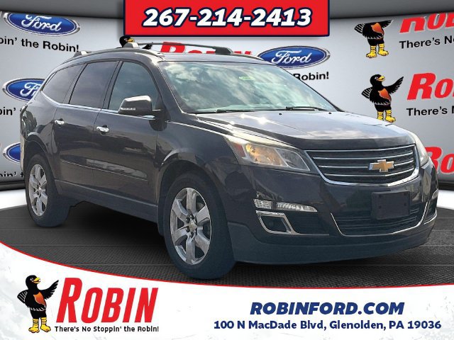 Used 2017 Chevrolet Traverse LT w/ Style and Technology Package FWD image 1
