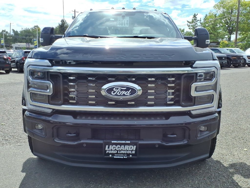 New 2027 Ford F450 Platinum w/ Snow Plow Prep Package AWD/4WD image 2