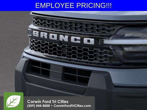 New 2026 Ford Bronco Sport Outer Banks w/ Outer Banks Tech Package+ AWD/4WD image 17
