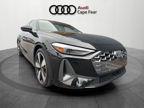 Used 2025 Audi A5 2.0T Premium w/ Convenience Package image 7