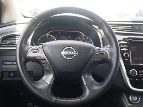 Used 2023 Nissan Murano SV FWD image 12