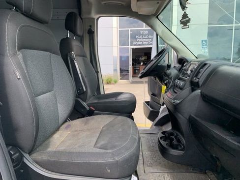 Used 2019 RAM ProMaster 2500 w/ Interior Convenience Group image 13