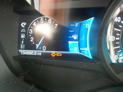 Used 2013 Ford Fusion SE FWD image 25