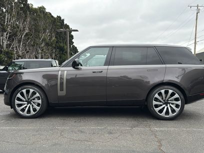 New 2026 Land Rover Range Rover Long Wheelbase SE