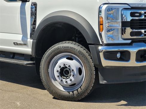 New 2024 Ford F550 XL Commercial Trucks image 2