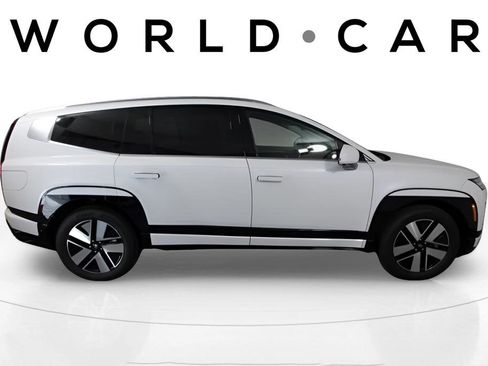 New 2026 Hyundai Ioniq 9 SEL image 8